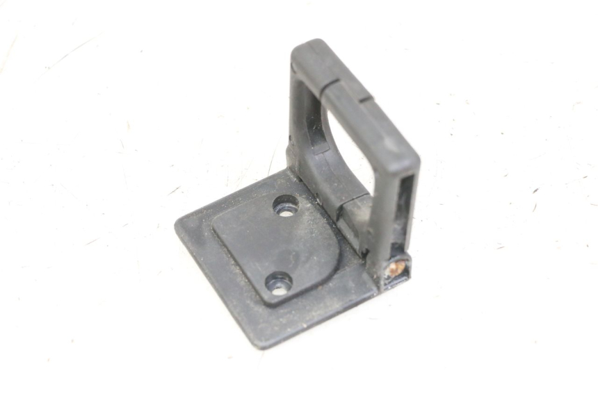 photo de BAG HOOK PEUGEOT SATELIS 125 (2013 - 2018) - Main view