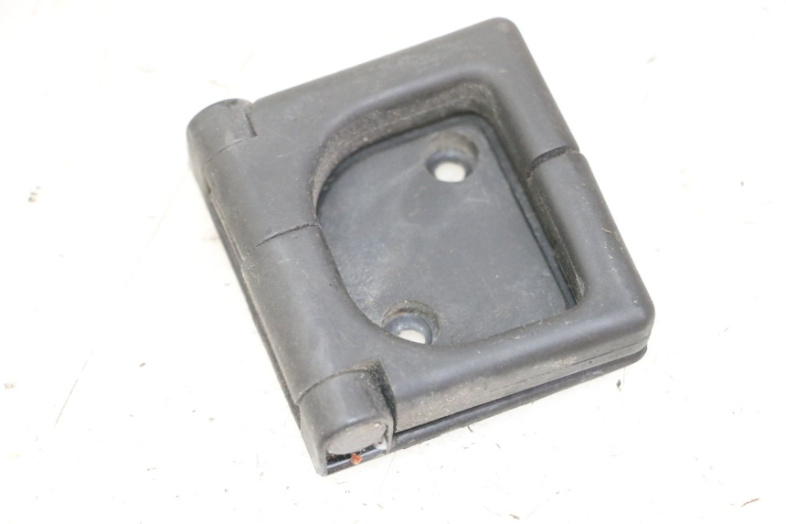 photo de BAG HOOK PEUGEOT SATELIS 125 (2013 - 2018) - Component detail