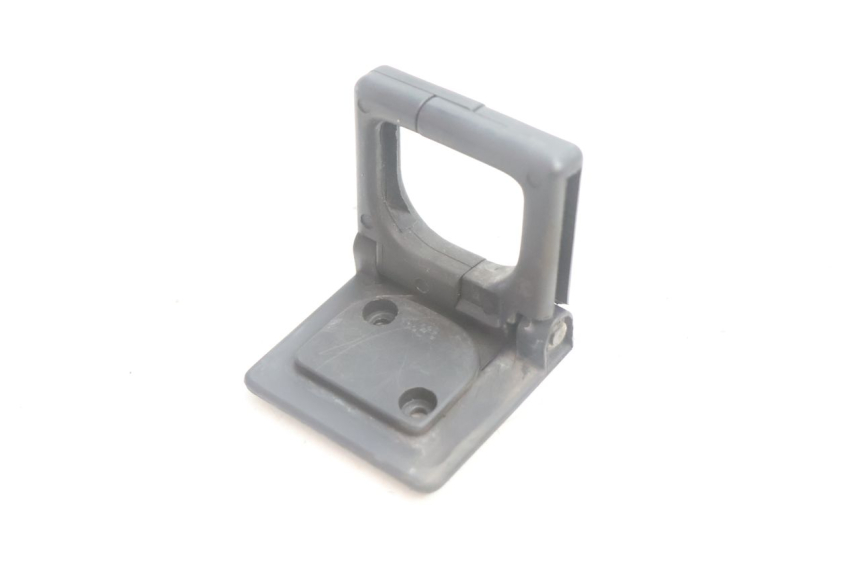 photo de LUGGAGE HOOK PEUGEOT SATELIS 125 (2006 - 2009) - Component detail