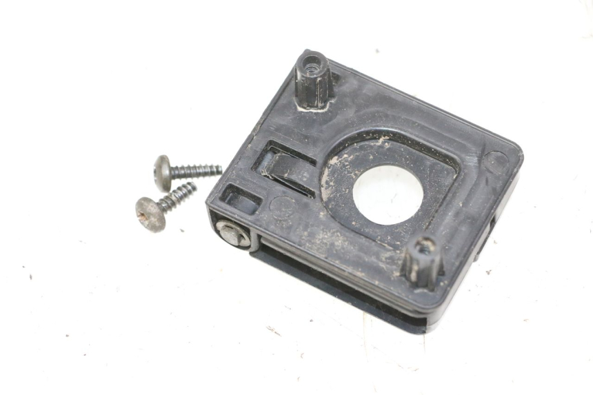 photo de BAG HOOK PEUGEOT SPEEDFIGHT 3 AIR 50 (2009 - 2015) - Zoom on usage condition