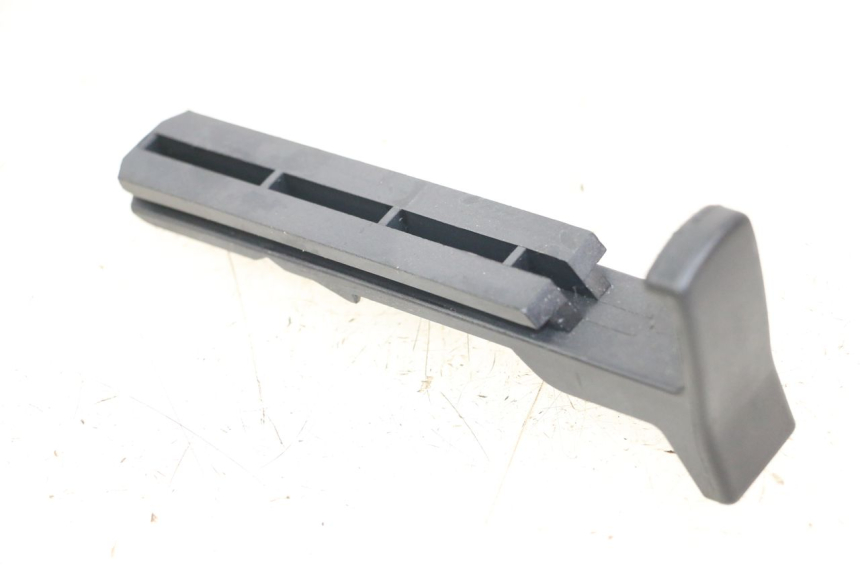 photo de BAG HOOK PIAGGIO VESPA PRIMAVERA 4T 50 (2021 - 2024) - Main view