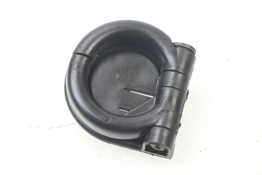 photo de BAG HOOK PIAGGIO XEVO - X EVO 125 (2007 - 2017) - Main view