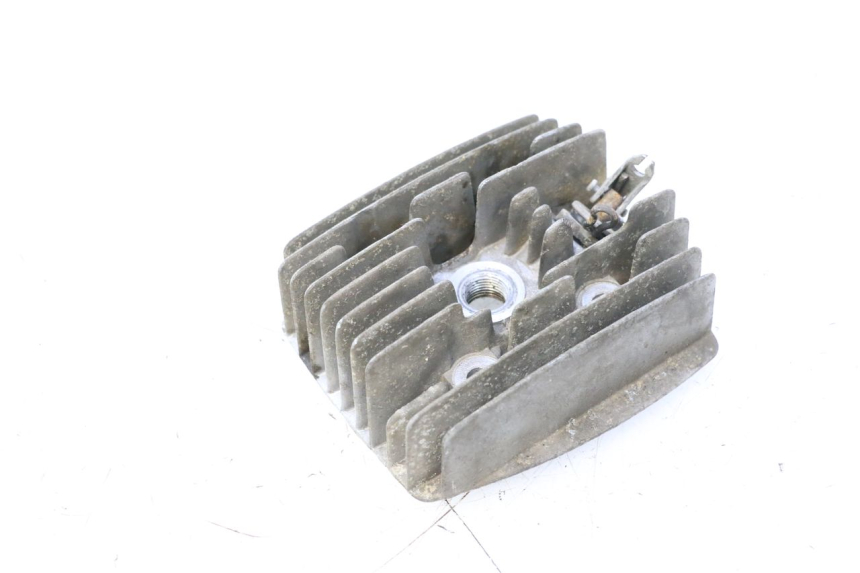 photo de CYLINDER HEAD PEUGEOT 103 SPX CLIP 50 (1989 - 1992) - Fixing points details