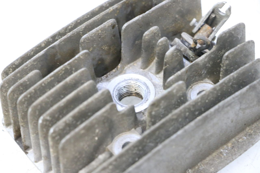 photo de CYLINDER HEAD PEUGEOT 103 SPX CLIP 50 (1989 - 1992) - Surface and material condition