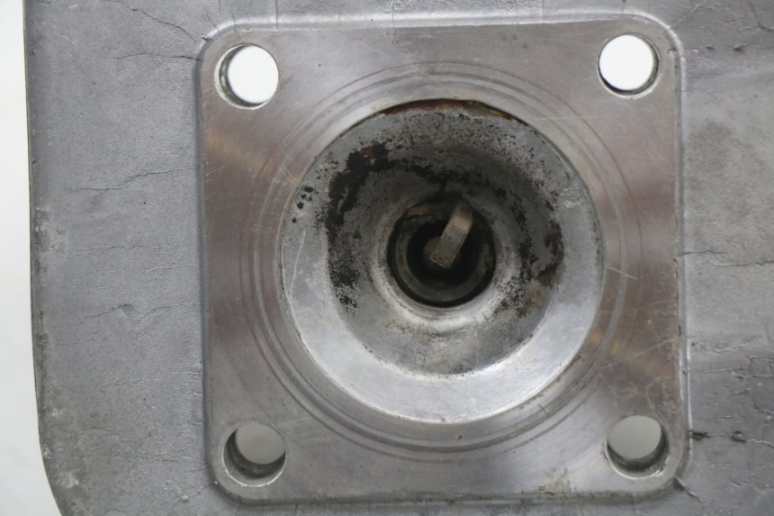 photo de CYLINDER HEAD DAELIM A-FOUR 2T 50 (2005 - 2012) - Technical close-up