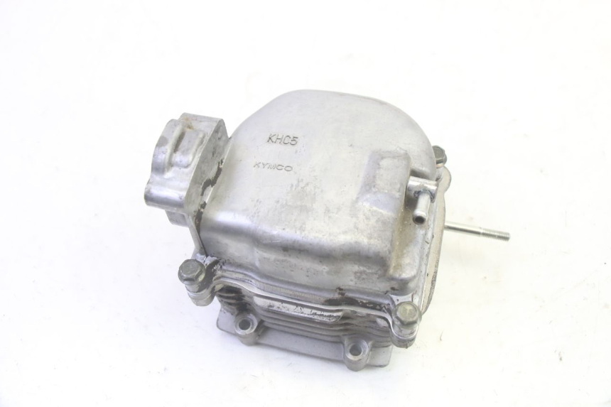 photo de CYLINDER HEAD KYMCO AGILITY 16+ 4T 50 (2018 - 2023) - Alternative perspective