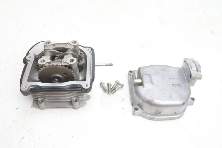 photo de CYLINDER HEAD KYMCO AGILITY 16+ 4T 50 (2018 - 2023) - Component zoom