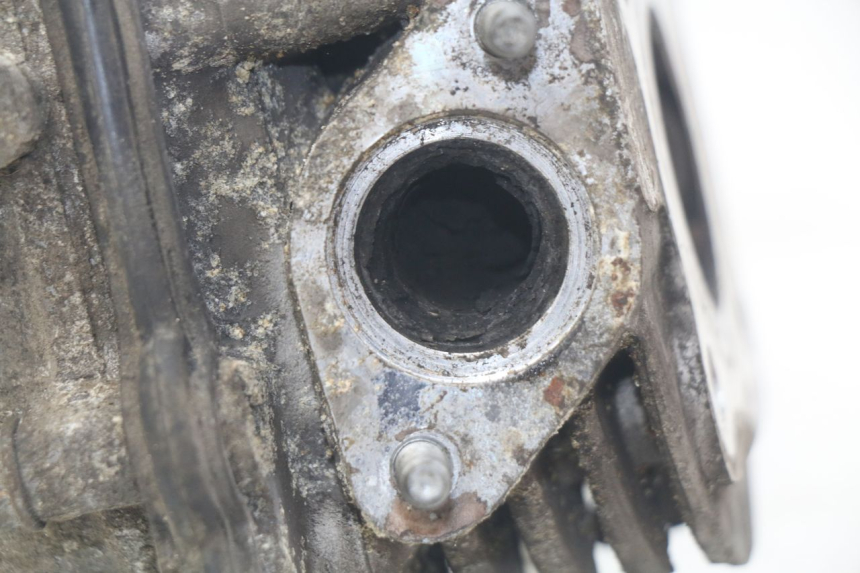 photo de CYLINDER HEAD KYMCO AGILITY 4T 50 (2018 - 2022) - Zoom on usage condition