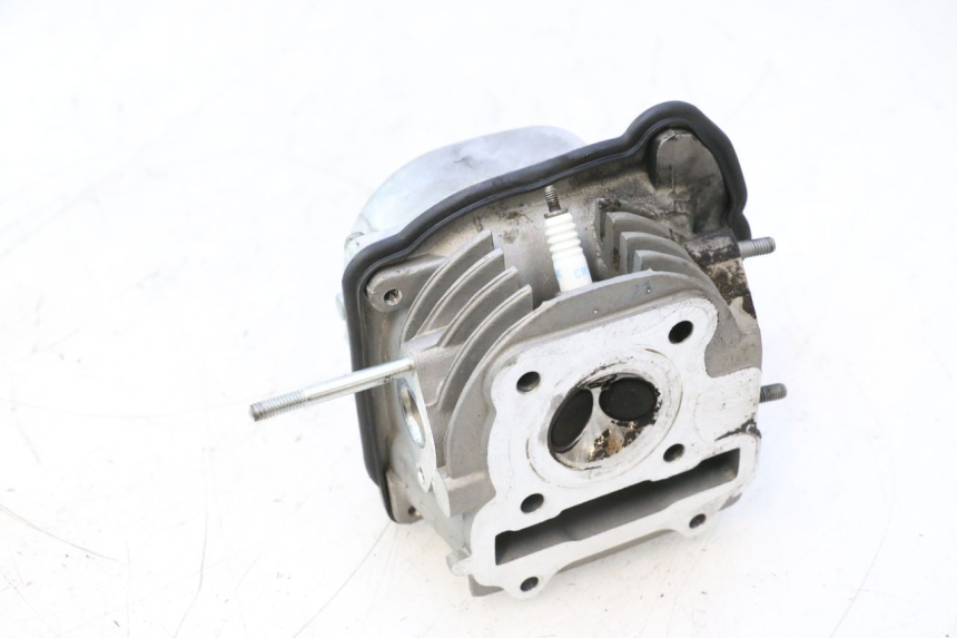 photo de CYLINDER HEAD KYMCO AGILITY 4T 50 (2018 - 2022) - Component detail