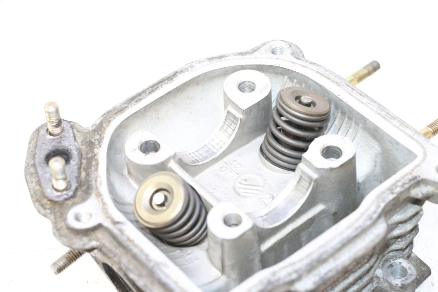 photo de CYLINDER HEAD KYMCO AGILITY 4T 50 (2005 - 2018) - Additional view of the item