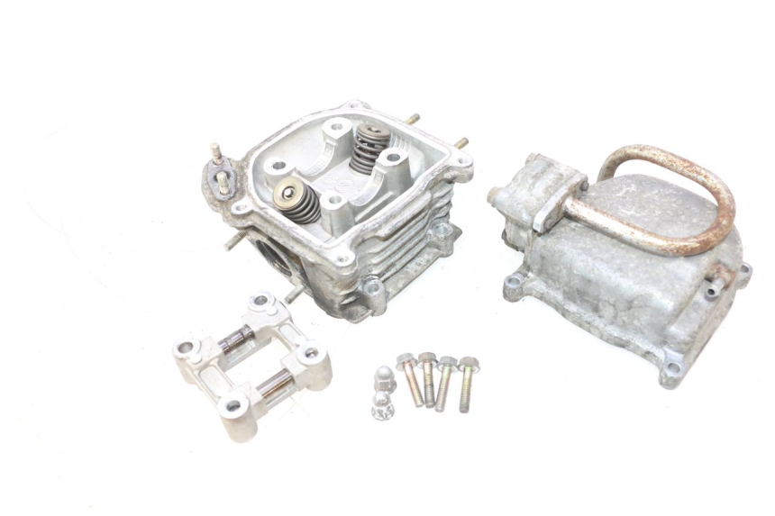 photo de CYLINDER HEAD KYMCO AGILITY 4T 50 (2005 - 2018) - Surface and material condition