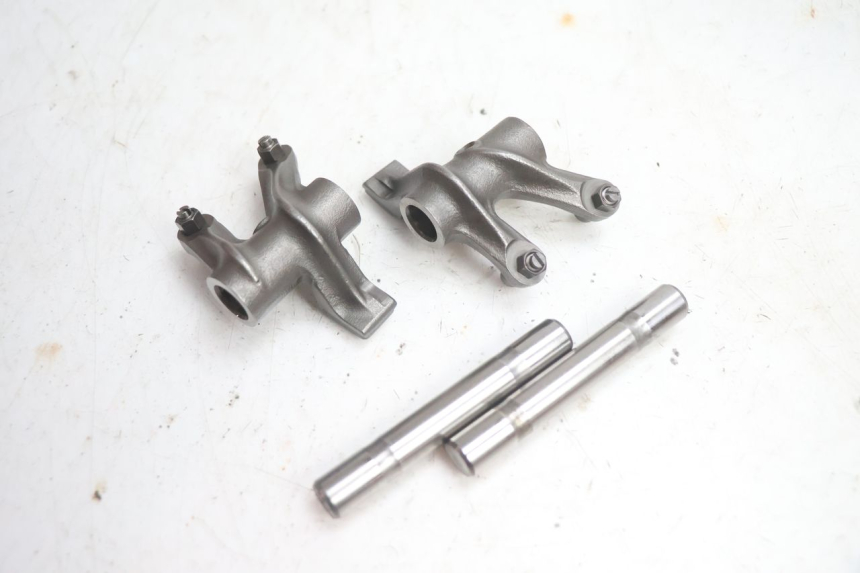 photo de REAR CYLINDER HEAD GILERA GP 800 (2007 - 2013) - Distinctive features