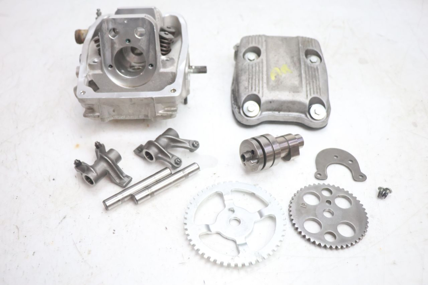 photo de REAR CYLINDER HEAD GILERA GP 800 (2007 - 2013) - Product overview