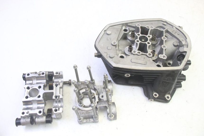 photo de REAR CYLINDER HEAD BMW R RT ABS 1200 (2010 - 2014) - Main view