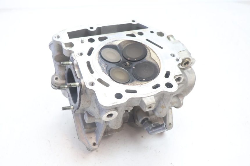 photo de REAR CYLINDER HEAD CAN-AM SPYDER RS 1000 (2008 - 2012) - Additional view of the item