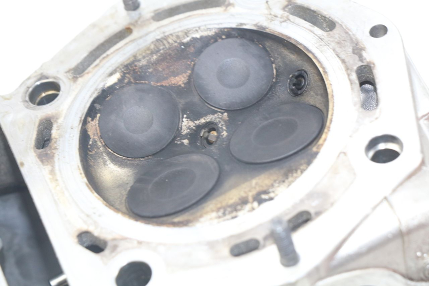 photo de REAR CYLINDER HEAD APRILIA SRV 850 (2012 - 2017) - Zoom on usage condition