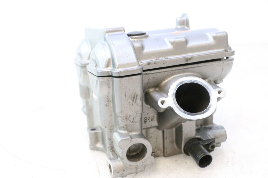 photo de REAR CYLINDER HEAD SUZUKI SV S 650 (1999 - 2002) - Markings and original references
