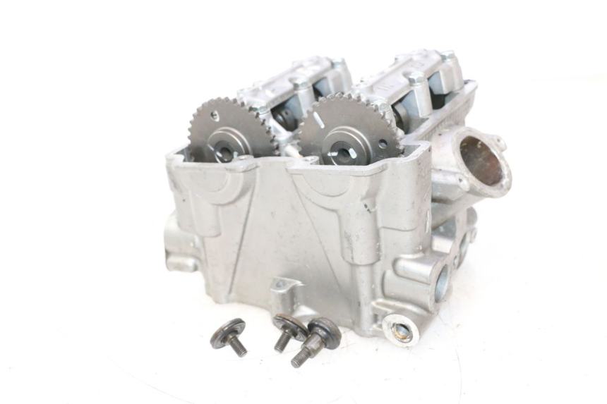 photo de REAR CYLINDER HEAD SUZUKI SV S 650 (2003 - 2009) - Fixing points details