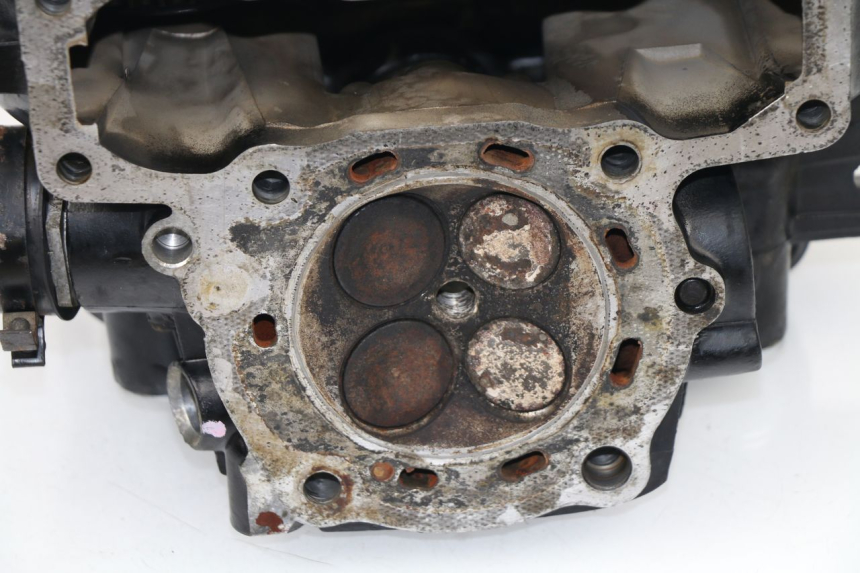 photo de REAR CYLINDER HEAD HONDA VF 1000 (1984 - 1988) - Product overview