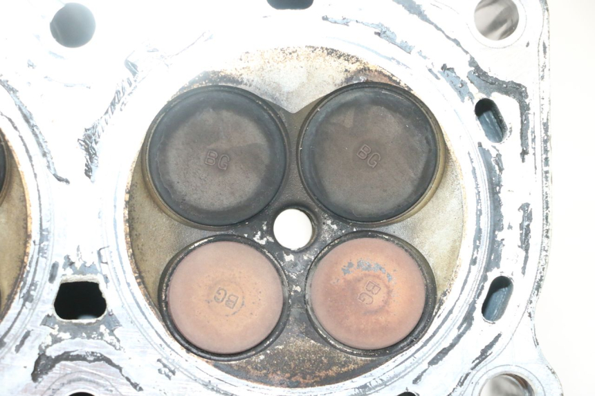 photo de REAR CYLINDER HEAD HONDA VFR FI RC46 800 (1998 - 2001) - Markings and original references