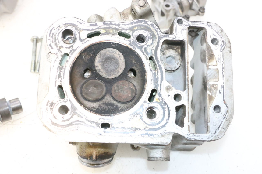 photo de REAR CYLINDER HEAD HONDA XRV AFRICA TWIN 750 (1990 - 1992) - Component zoom