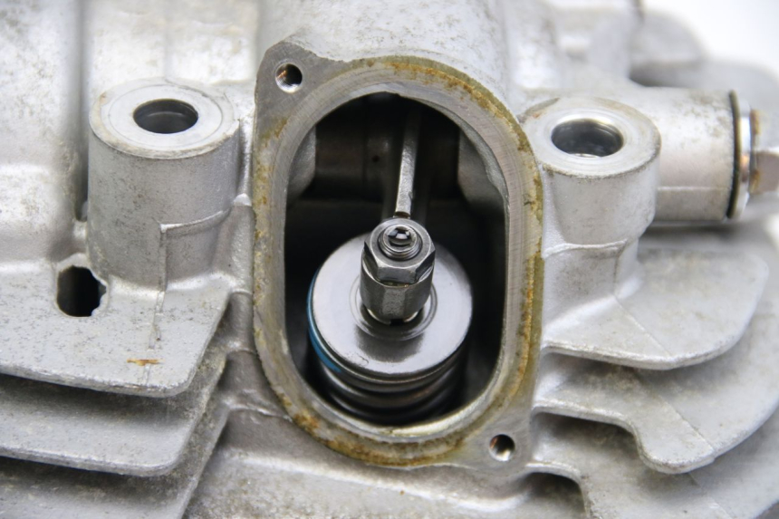 photo de REAR CYLINDER HEAD YAMAHA XV VIRAGO 750 (1984 - 1998) - Additional view of the item