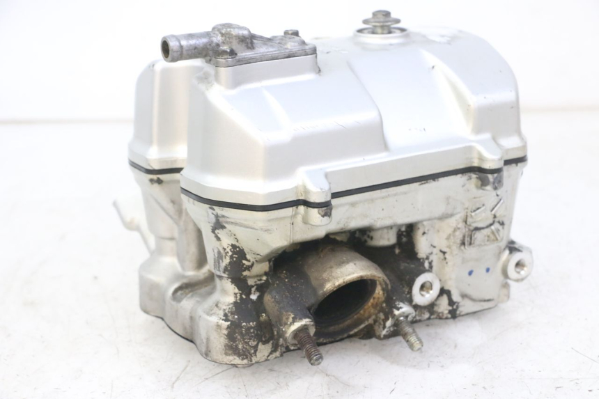 photo de FRONT CYLINDER HEAD HONDA NTV DEAUVILLE ABS 700 (2007 - 2016) - Component detail