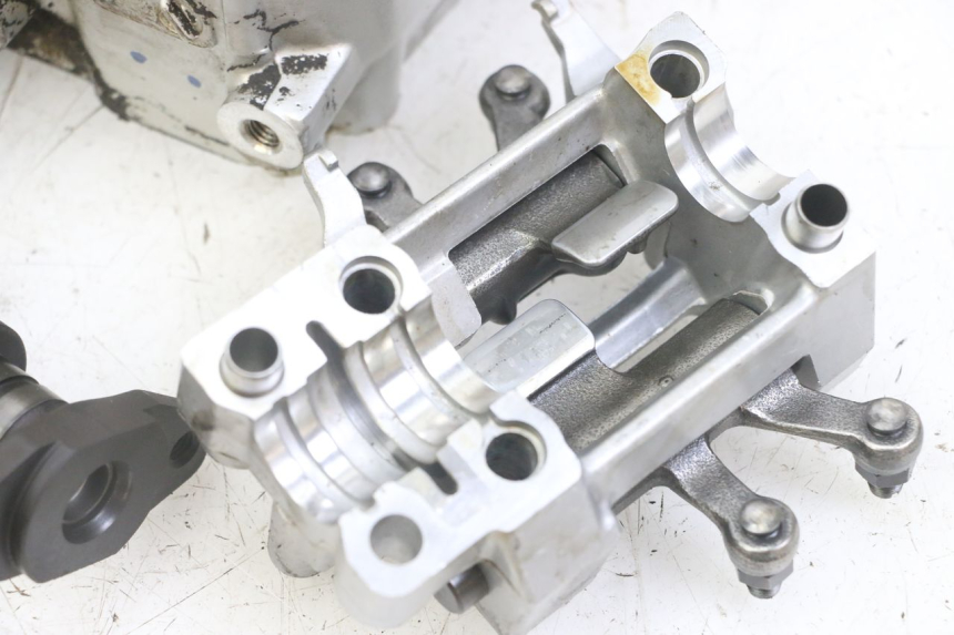 photo de FRONT CYLINDER HEAD HONDA NTV DEAUVILLE ABS 700 (2007 - 2016) - Product overview