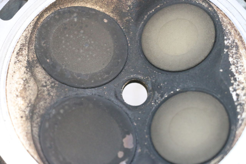 photo de FRONT CYLINDER HEAD CAN-AM SPYDER RS 1000 (2008 - 2012) - Zoom on usage condition