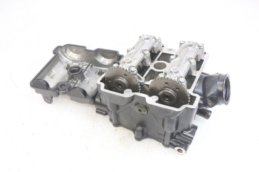 photo de FRONT CYLINDER HEAD SUZUKI SV N 650 (1999 - 2002) - Fixing points details