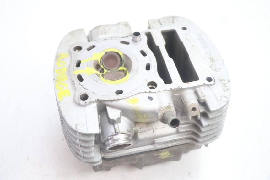 photo de FRONT CYLINDER HEAD HONDA XLV VARADERO 125 (2007 - 2012) - Product overview
