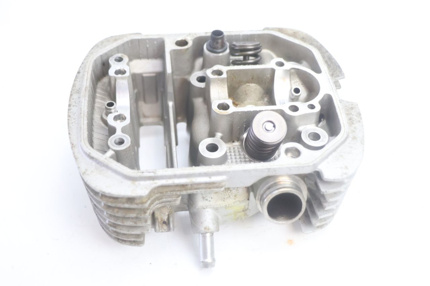 photo de FRONT CYLINDER HEAD HONDA XLV VARADERO 125 (2007 - 2012) - Product overview
