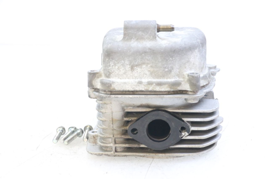 photo de CYLINDER HEAD JONWAY AZTRAL 125 (2008 - 2017) - Fixing points details