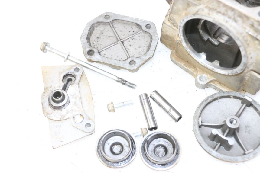 photo de CYLINDER HEAD KEROX BAZOOKA 110 - Detailed visual inspection