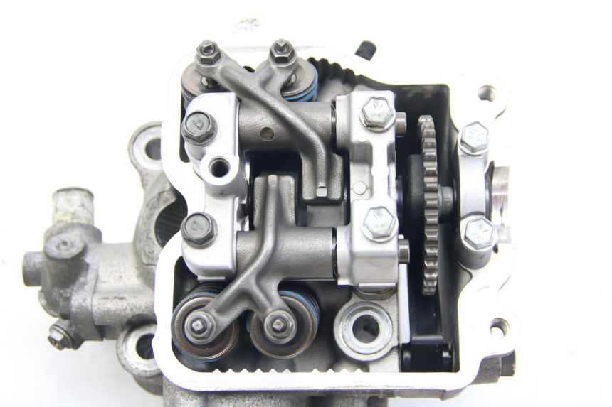 photo de CYLINDER HEAD SUZUKI BURGMAN 125 (2007 - 2014) - Checked used part