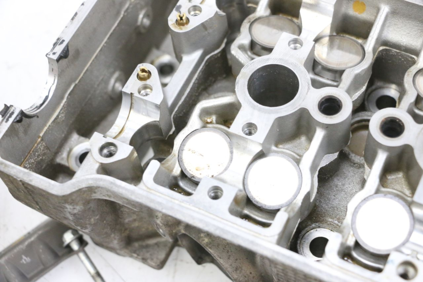 photo de CYLINDER HEAD SUZUKI BURGMAN 650 (2013 - 2020) - Additional view of the item