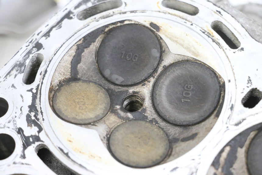 photo de CYLINDER HEAD SUZUKI BURGMAN 650 (2013 - 2020) - Spare part profile view