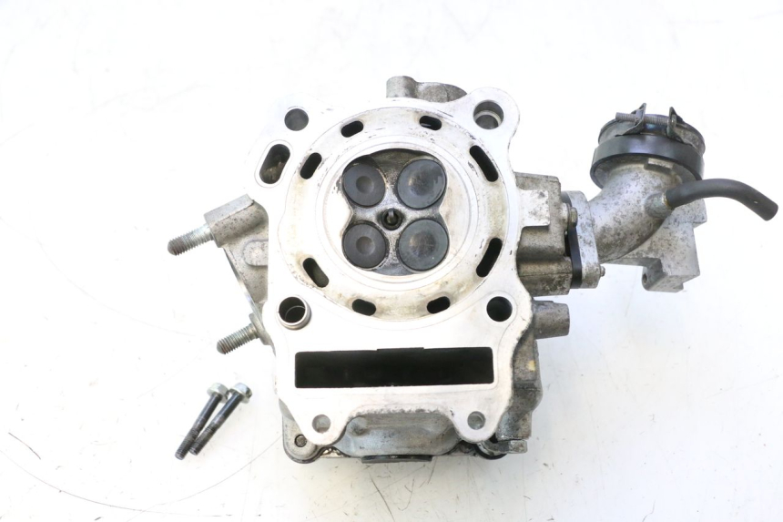 photo de CYLINDER HEAD SUZUKI BURGMAN 125 (2007 - 2014) - Alternative angle