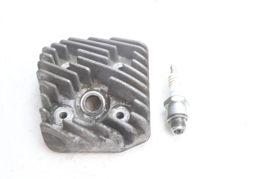 photo de CYLINDER HEAD PEUGEOT BUXY 50 (1993 - 1998) - Component detail