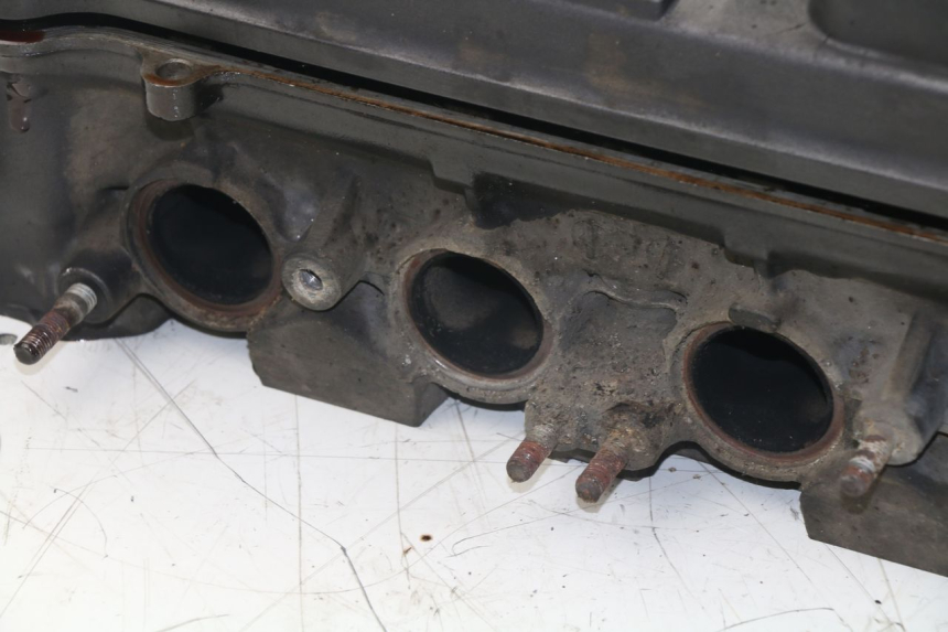 photo de CYLINDER HEAD HONDA CBF N 600 (2004 - 2007) - Component zoom