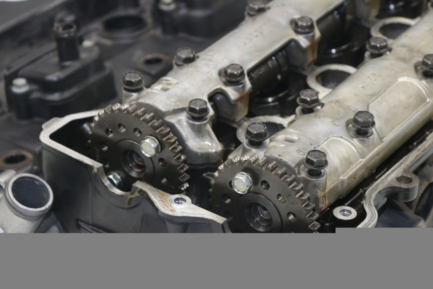 photo de CYLINDER HEAD HONDA CBF N 600 (2004 - 2007) - Checked used part