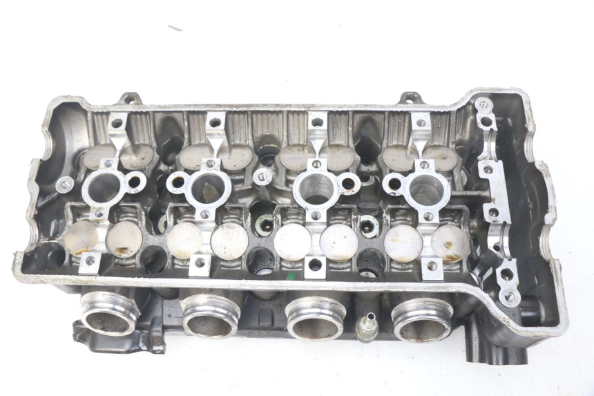 photo de CYLINDER HEAD HONDA CBRF CBR-F PC41 600 (2011 - 2013) - Technical close-up