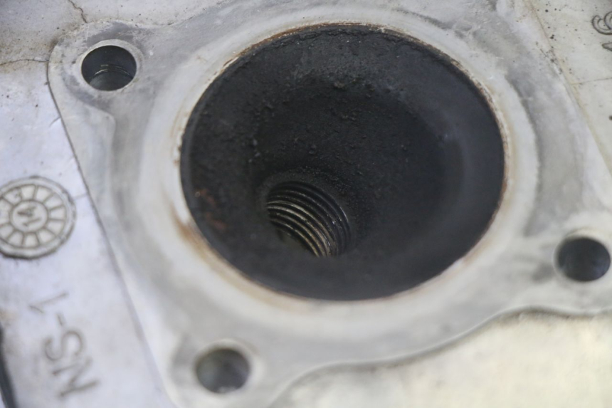 photo de CYLINDER HEAD PEUGEOT CITYSTAR 50 (2013 - 2017) - Fixing points details