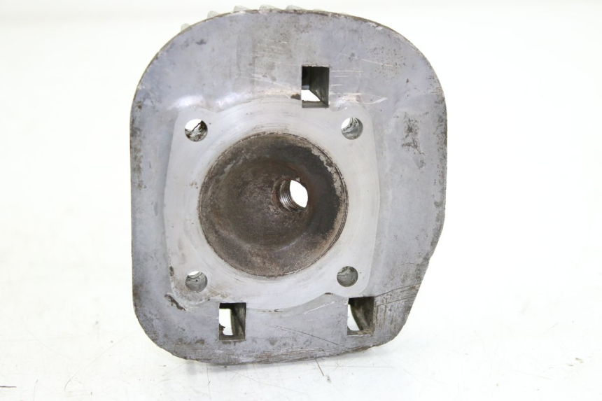 photo de CYLINDER HEAD SUZUKI CP 80 (1985 - 1996) - Zoom on usage condition