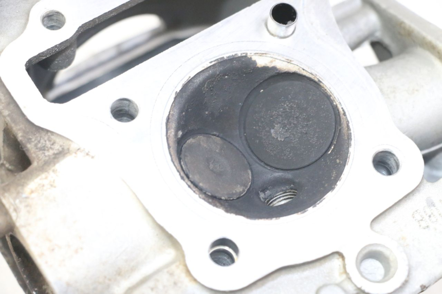 photo de CYLINDER HEAD HONDA CRF-F CRF F 110 (2019 - 2022) - Zoom on usage condition