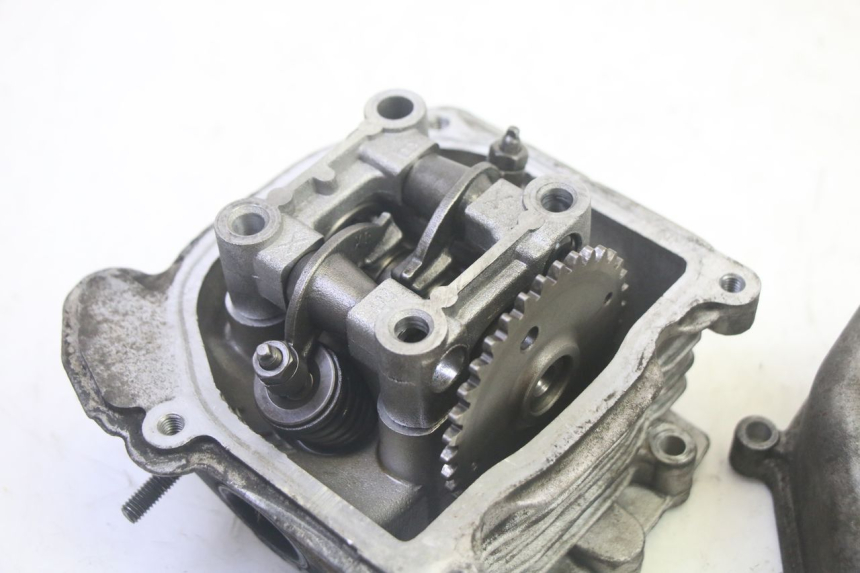 photo de CYLINDER HEAD LONGJIA DIGITA 4T 50 (2019 - 2022) - Spare part profile view