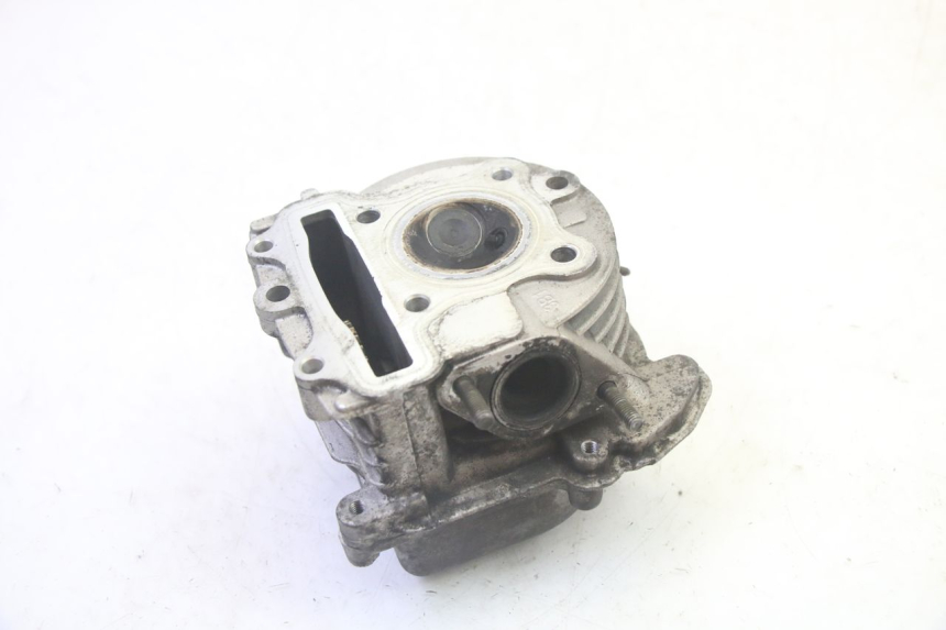 photo de CYLINDER HEAD LONGJIA DIGITA 4T 50 (2019 - 2022) - Zoom on usage condition