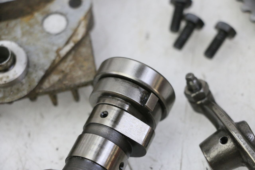 photo de CYLINDER HEAD CCR DIRT BIKE 125 - Technical close-up