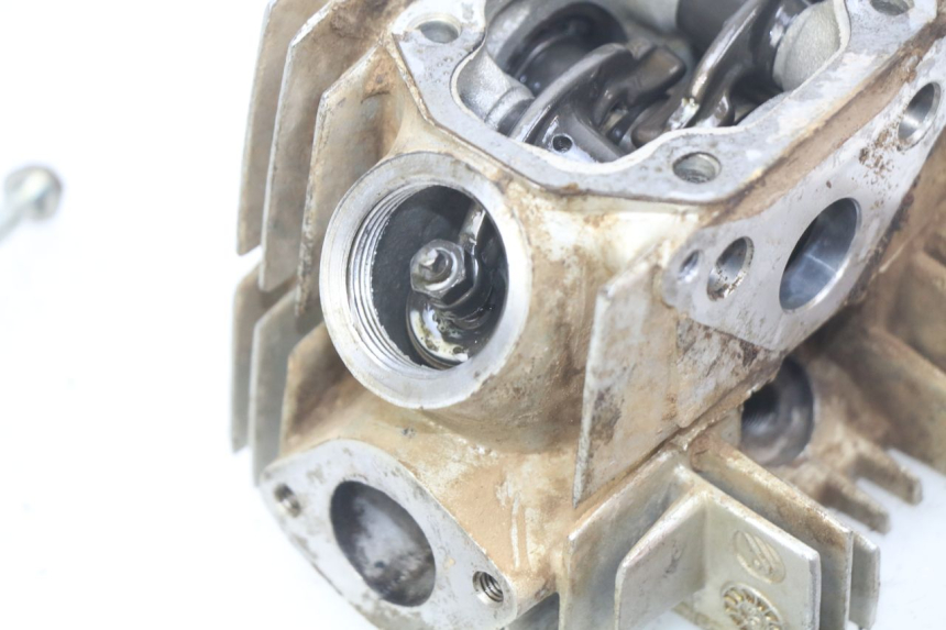 photo de CYLINDER HEAD CCR DIRT BIKE 110 - Additional view of the item