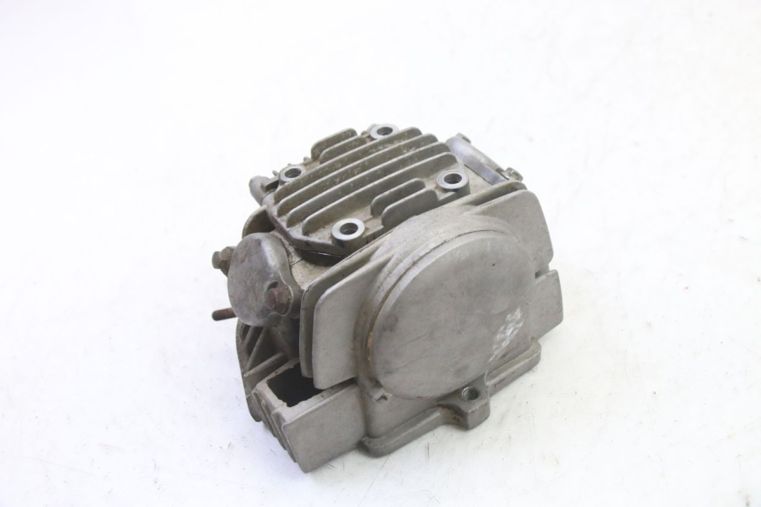 photo de CYLINDER HEAD BSE DIRTBIKE PH10L 125 - Technical close-up
